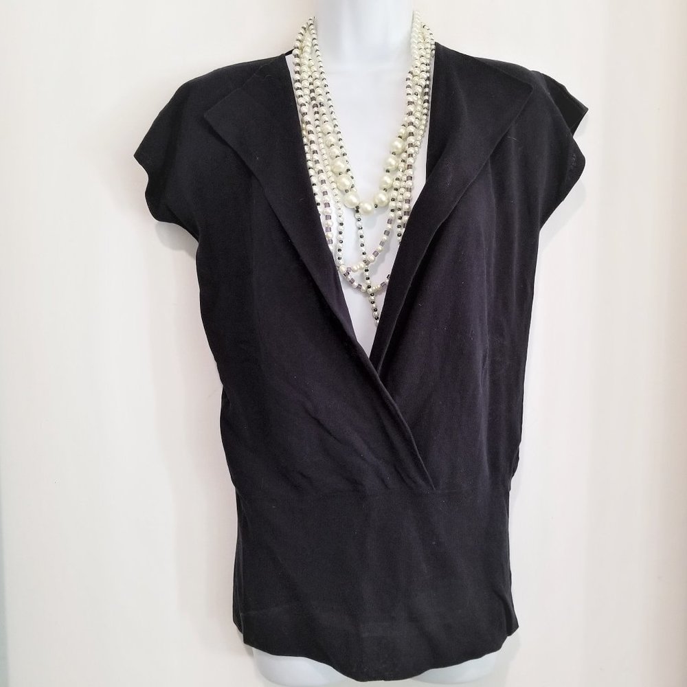 NWOT Made in Italy  dark blue sleeveless sweater